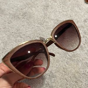 Faux wood sunglasses